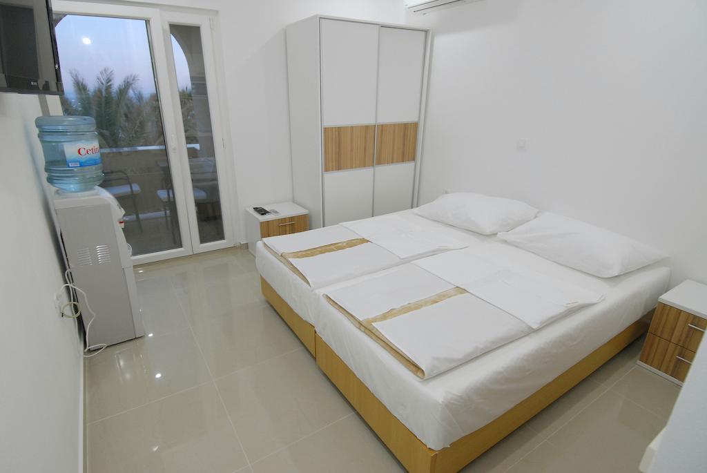 Paradise Resort Vanesa Vir Habitación foto